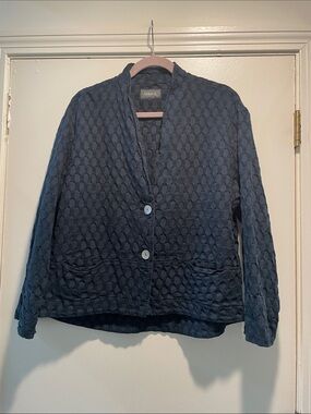 Oska Navy Honeycomb Textured Cotton Button-Front High Low Blazer